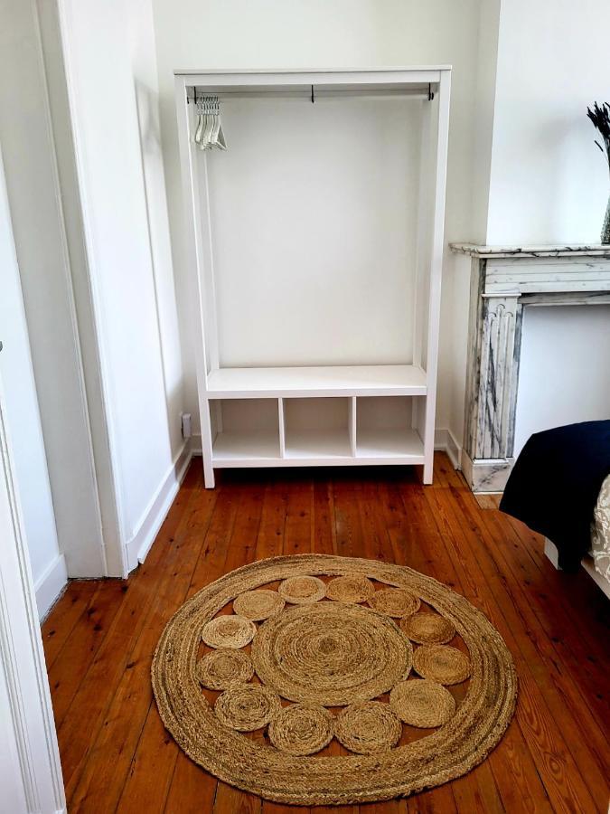 Brussels Bed & Blockchain Private Rooms With Shared Bathroom Etterbeek 外观 照片